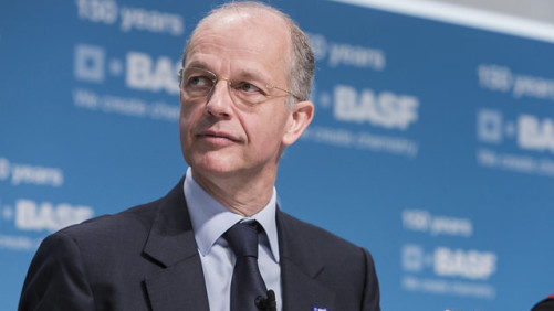 BASF adquirirá negocios de semillas y herbicidas de Bayer por $7 mil millones